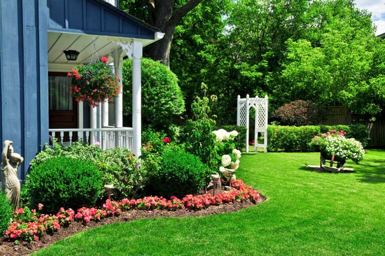 What are the benefits of landscaping and lawn services?