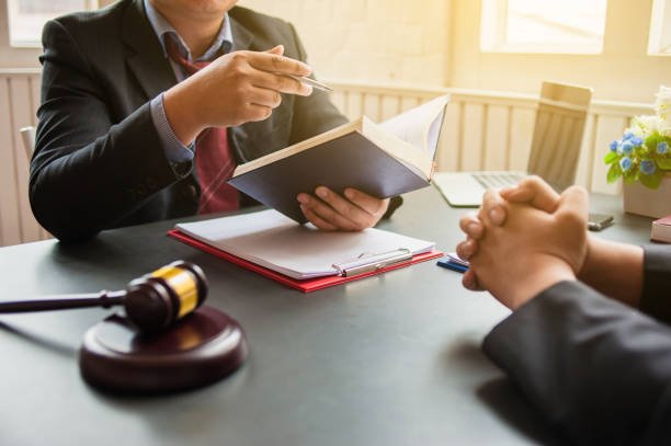 What Are The Benefits Of Hiring A Bankruptcy Attorney?